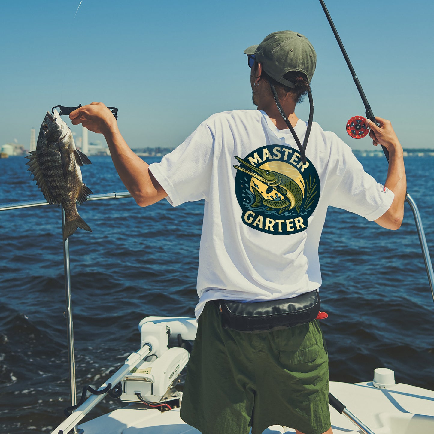 Alligator Gar Fishing Tee - Master Garter Shirt – Fisherman Gift – White – Up To 5XL