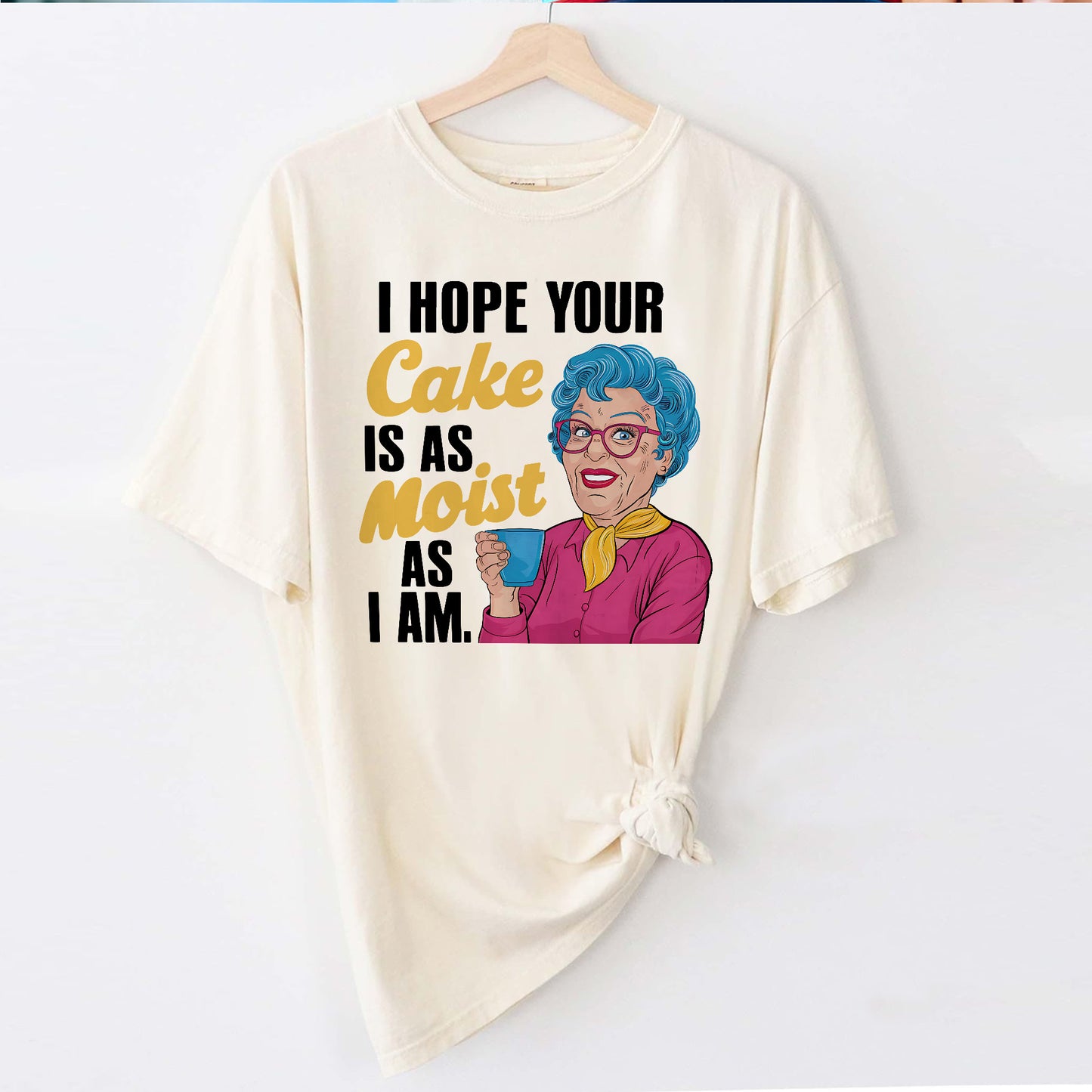 Funny Inappropriate Humor Shirt - Retro Sarcastic Moist Cake Grandma T-Shirt - Natural - Up To 5XL