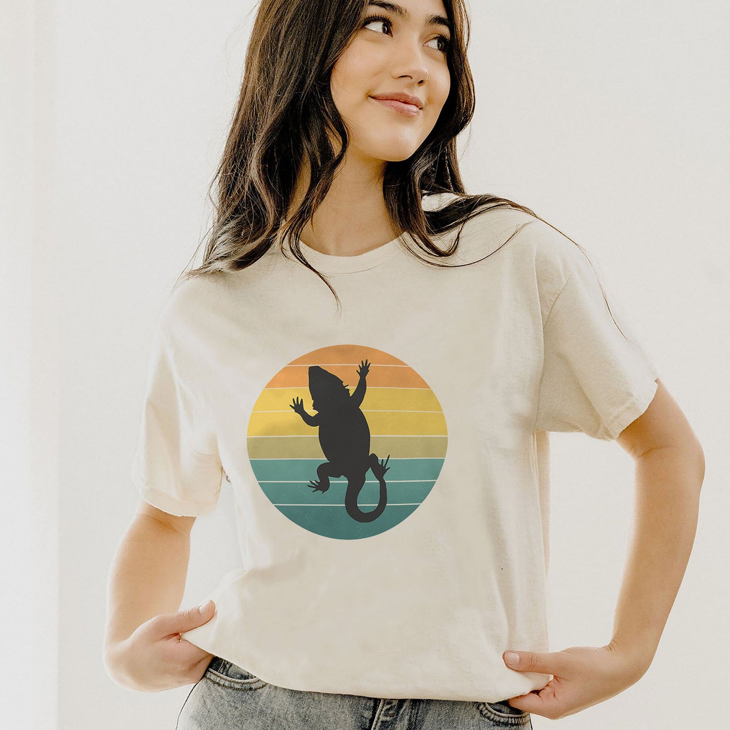 GRetro Lizard Silhouette T-Shirt – Vintage Sunset Reptile Tee - Natural - Up To 5XL