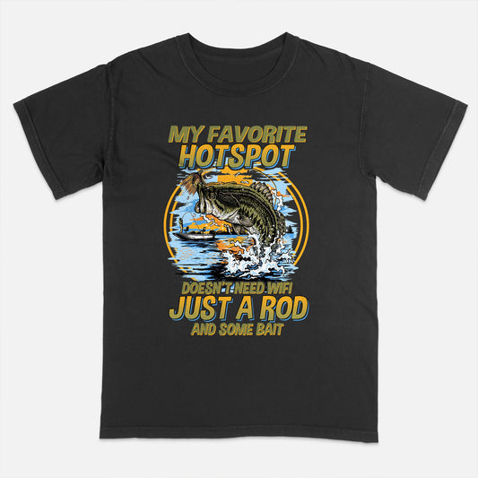 Fishing Humor Shirt – Favorite Hotspot No WiFi Rod and Bait Tee – Funny Fisherman Gift – Black – Up To 5XL